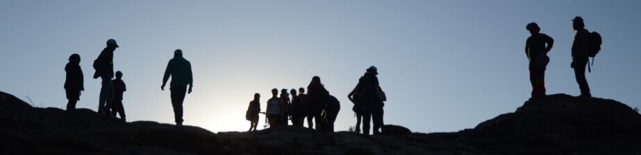 levidanse-les-sentiers-du-leadership-groupe-silhouettes
